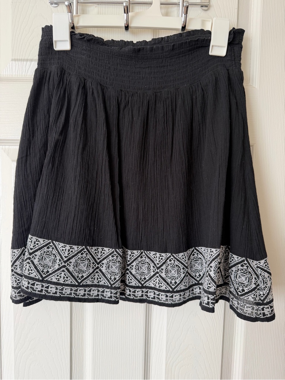 Old Navy Black Mini Skirt with White Embroidered Border